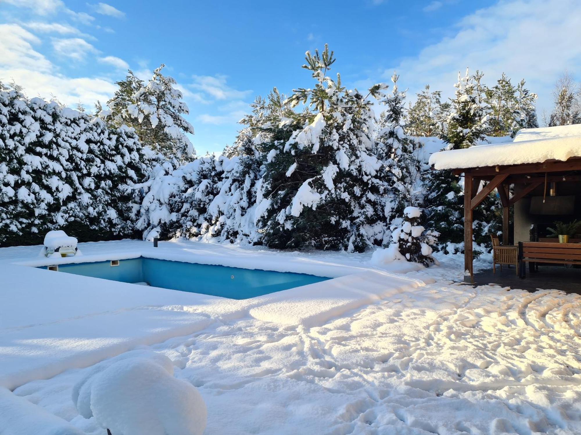 Wigwam Dom Z Basenem Na Kaszubach Villa Sulęczyno Esterno foto